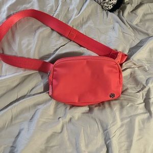 Lululemon belt bag